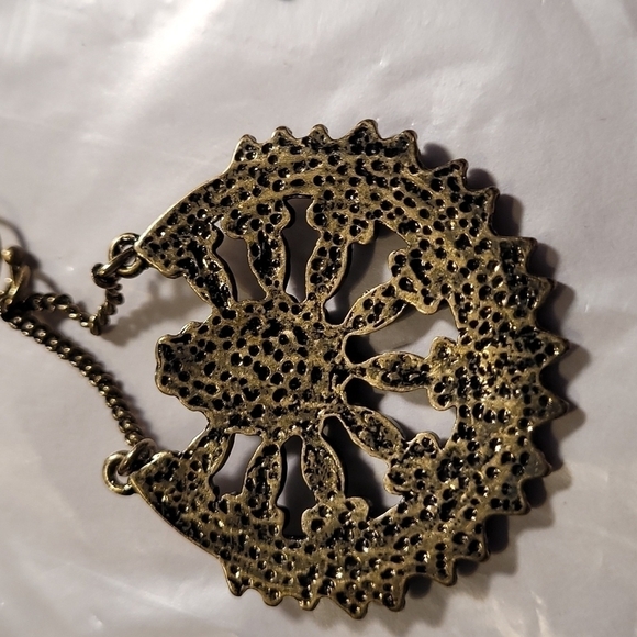 Avon Infinite Stars Earrings  NWT - Picture 6 of 7